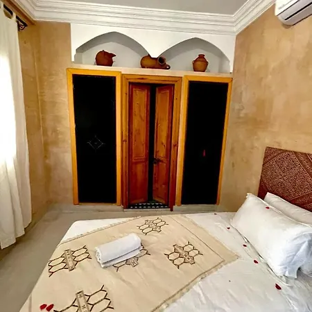 Riad Les Miroirs Marrakesh Exterior foto